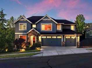 3637 Camina Dr, Medford, OR