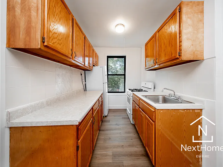 144-32 35th Ave #D34 — Photo 3