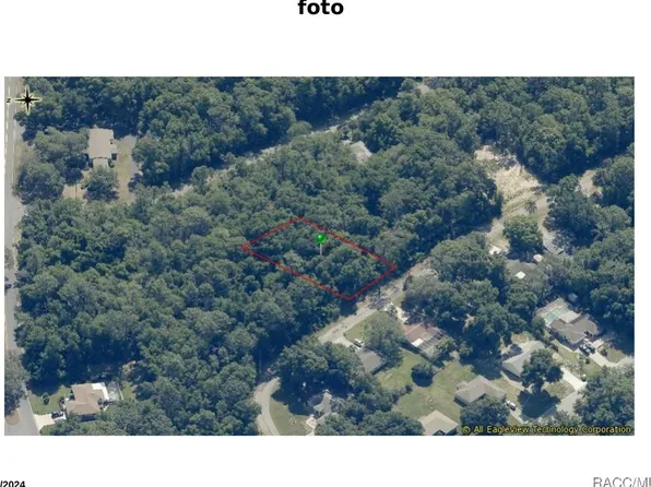 8639 N Sarazen Dr, Citrus Springs, FL 34434