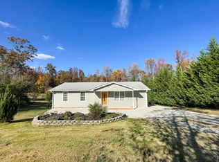 173 Wyatt Rd, Boiling Springs, SC 29316