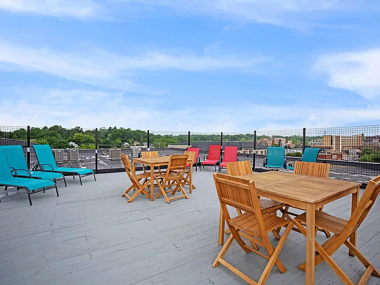 Midtown Lofts — Photo 11
