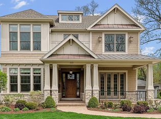 223 S Bodin St, Hinsdale, IL