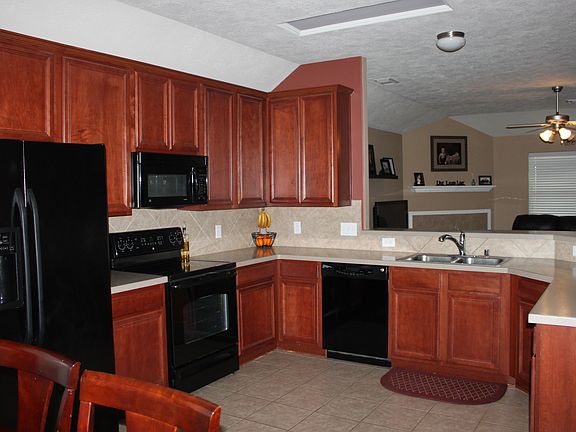 3rd image of 2538 Gallup Dr