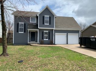15271 S Wyandotte Dr, Olathe, KS 66062