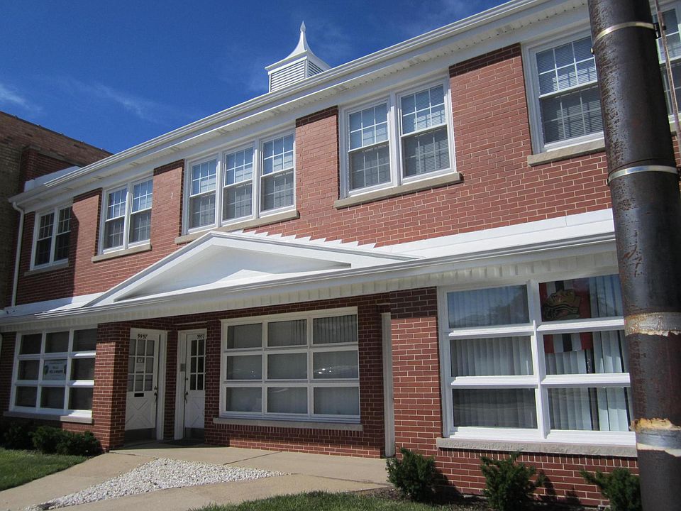 1st image of 5957 N Elston Ave