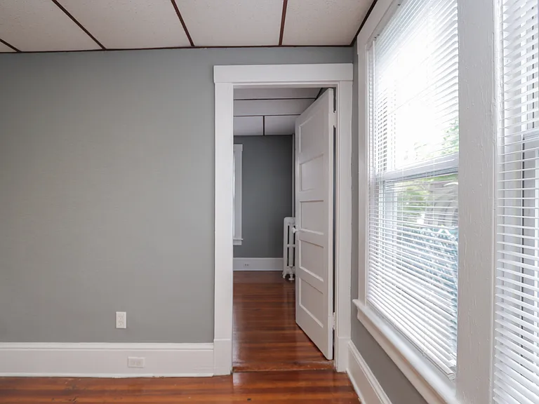 8 Ivy Ave #1 — Photo 31