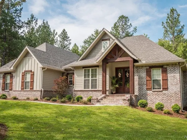 1933 Hargrove Rd E, Tuscaloosa, AL 35405