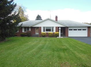 207 Glynn Rd, Plano, IL 60545