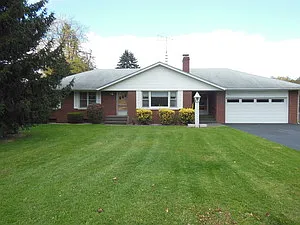 207 Glynn Rd photo 1