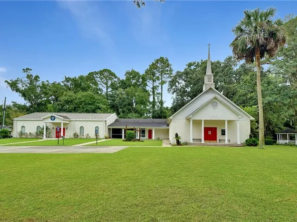 6326 Blythe Island Hwy, Brunswick, GA 31523