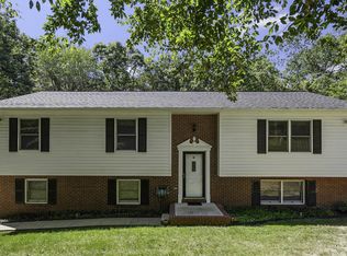 411 Spotted Tavern Rd, Fredericksburg, VA 22406