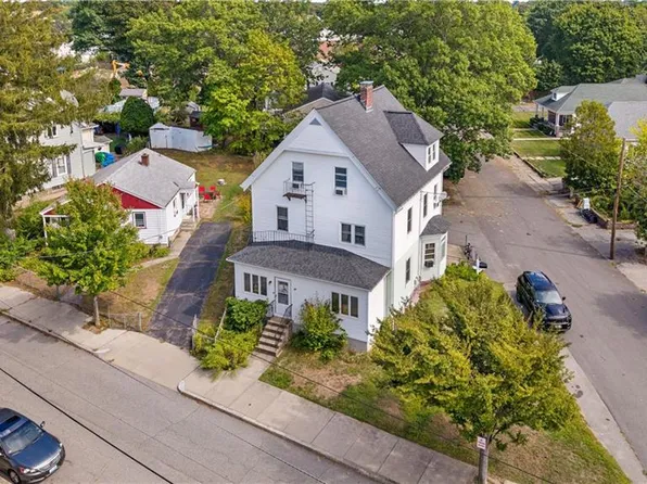 37 Forest Ave, Cumberland, RI 02864