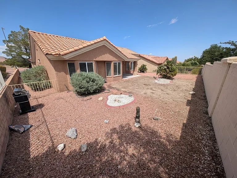 10113 Crescent Creek Dr — Photo 12