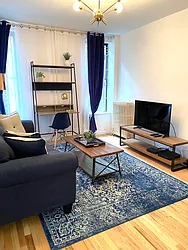 Rented by ER (DO NOT USE)