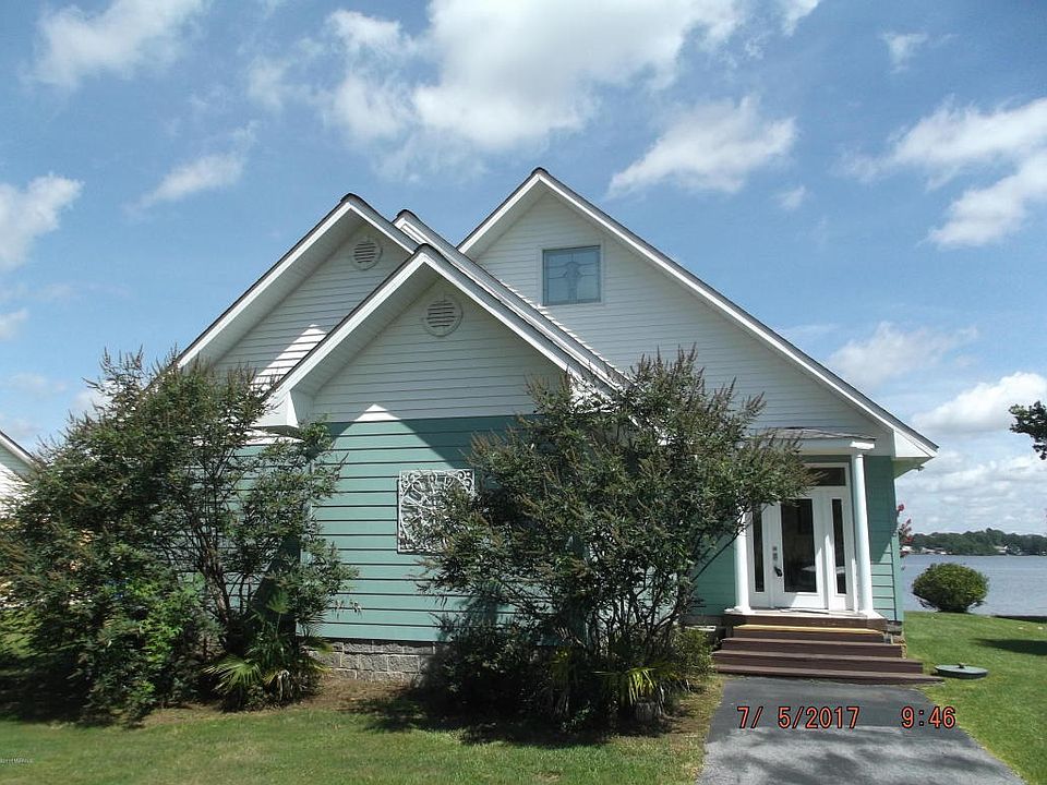 1st image of 8425 E Parkway S