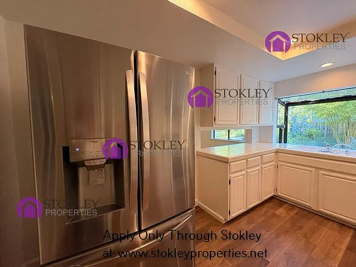 1484 Cortez Ct — Photo 11