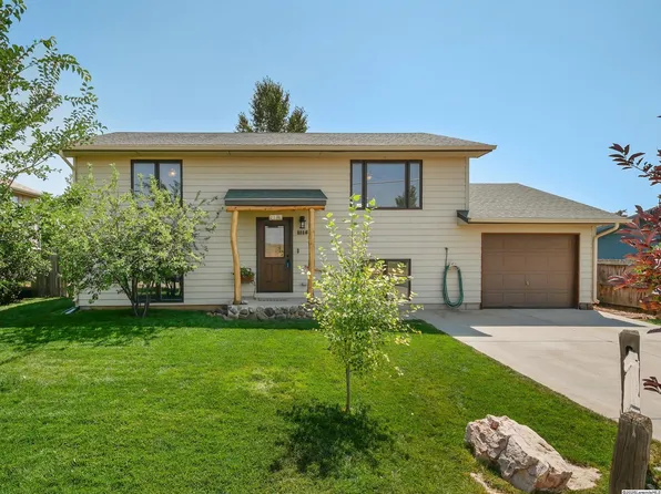 1116 Beaufort St, Laramie, WY 82072