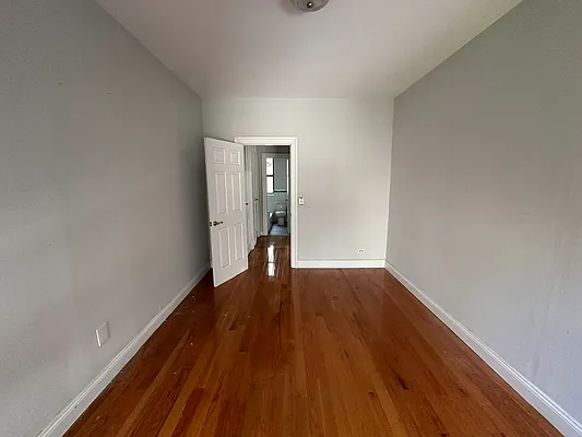 Rented by Voro Purple LLC | media 9