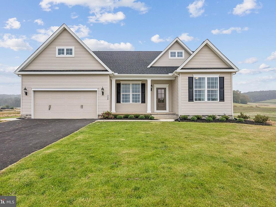 1st image of 14 Kinzers Ct #64