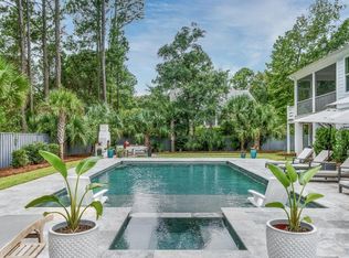 1531 N Lakeshore Dr, Mount Pleasant, SC 29466