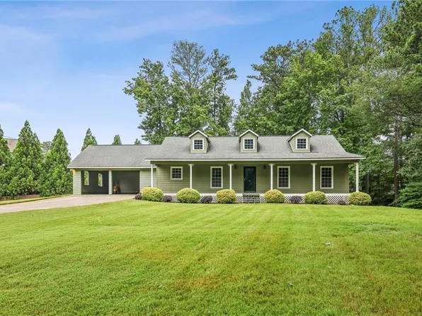 4645 Shallowford Rd, Roswell, GA 30075
