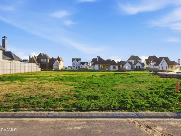 205 Sabal Palms Row, Youngsville, LA 70592