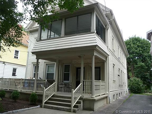 2nd image of 825 Orange St