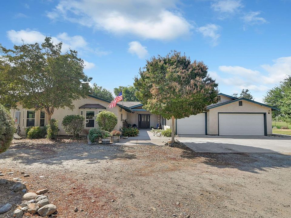 1st image of 10411 S Airport Way