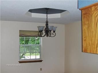 5th image of 710 NE Thames Dr