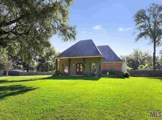 10548 Durmast Dr, Greenwell Springs, LA 70739