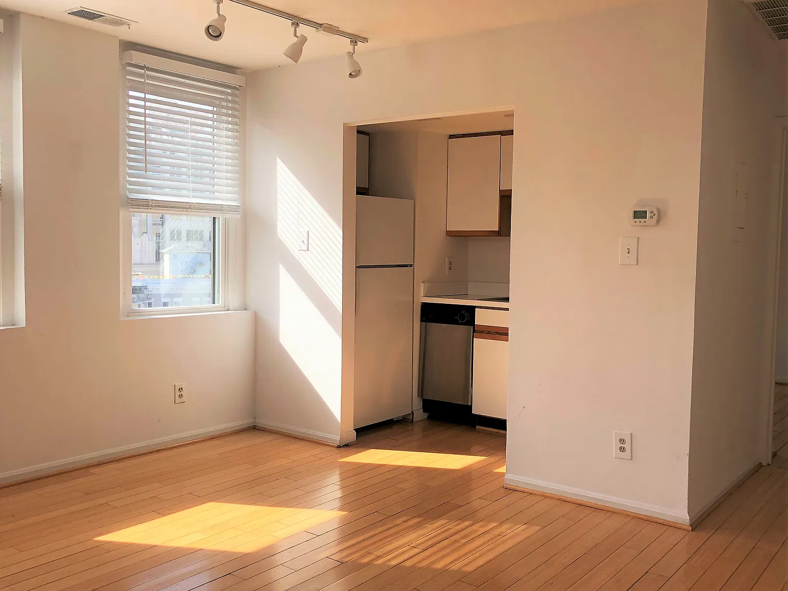1 bed, 550 sqft, $2,150 — Photo 4