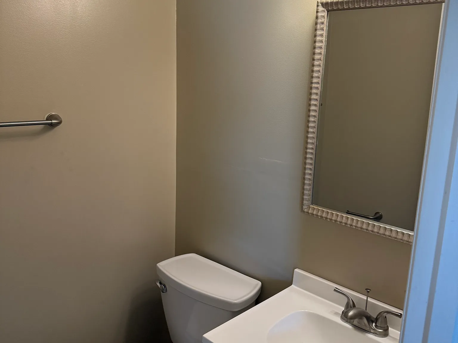 2 bed, 1.5 bath, $1,100 — Photo 3