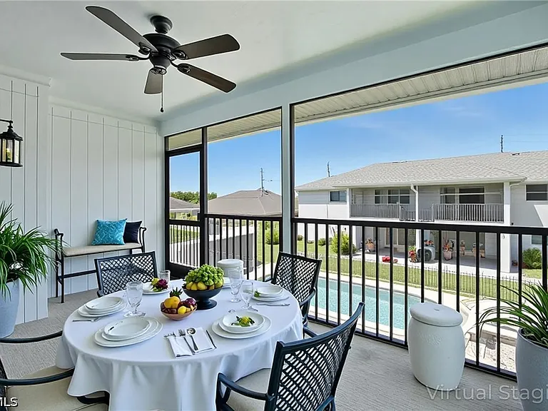 1203 SW 48th Ter #202 — Photo 29