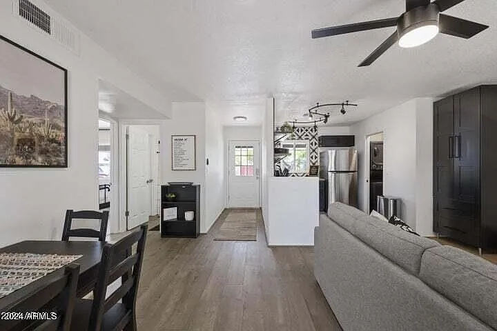 2554 E Villa Rita Dr — Photo 7