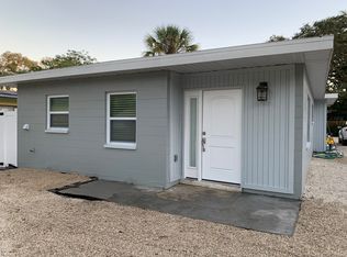 1742 8th St #1, Sarasota, FL 34236