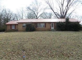 49 Hillsboro Rd, Clarksville, TN 37042