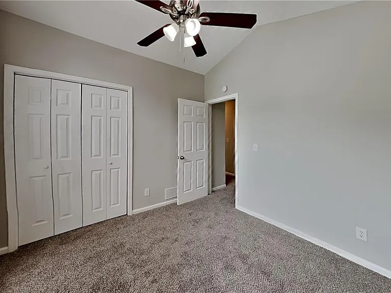 5333 Highpoint Rd — Photo 12