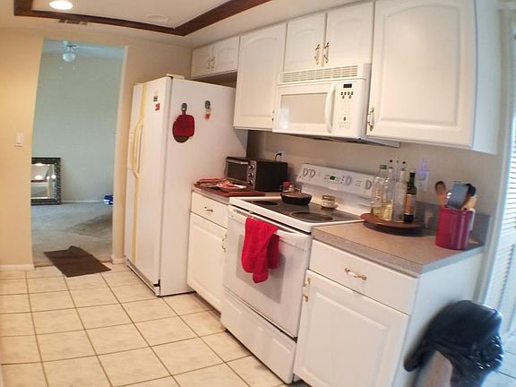 5th image of 4504 SW 5th Pl