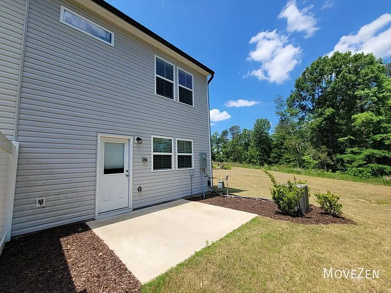 808 Falls Grove Trl — Photo 15