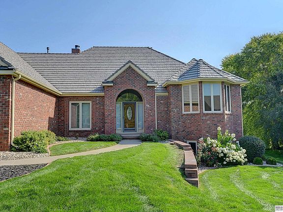 4th image of 3325 N 130th Cir