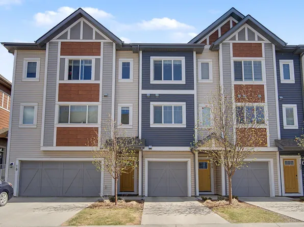 320 Secord Blvd NW #17, Edmonton, AB T5T 7E8