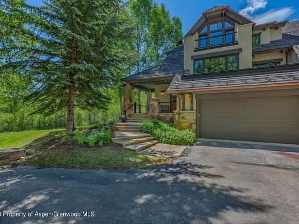 917 Burnt Mountain Dr APT 17, Snowmass Village, CO 81615