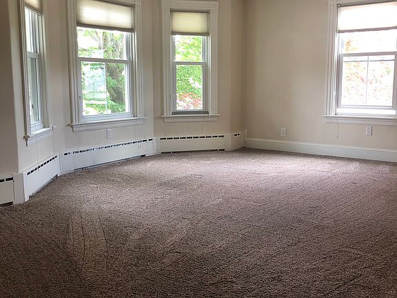 3rd image of 1262 Islington St #1