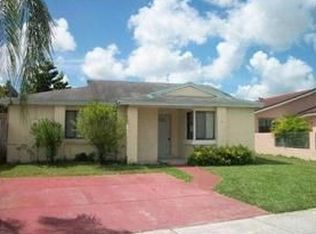 12362 SW 197th Ter, Miami, FL 33177