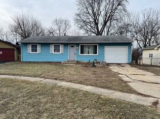 4542 Tenby Ct, Loves Park, IL 61111