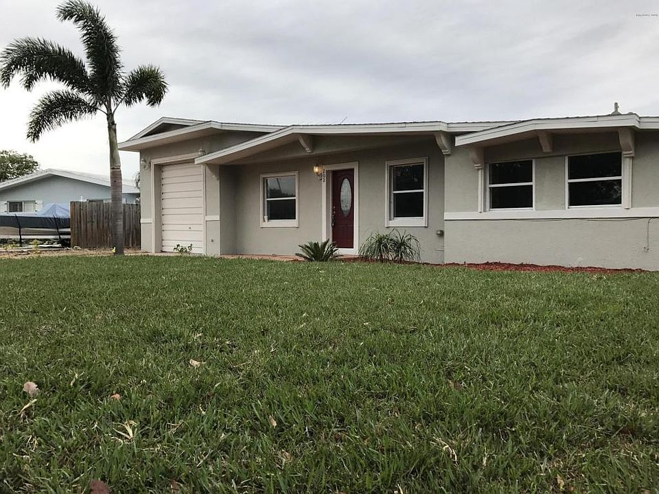 1st image of 202 Wimico Dr