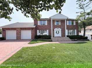 244 Harold Ave, Staten Island, NY 10312