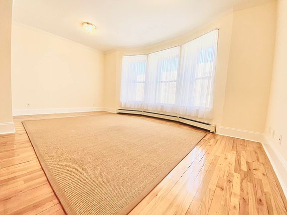 5th image of 3474 Broadway APT 1