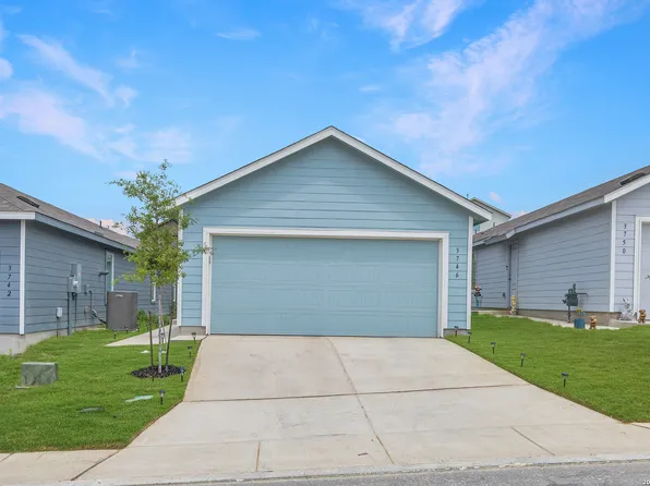 3746 Glade Creek, San Antonio, TX 78245
