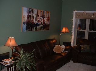 4636 N Racine Ave APT 3, Chicago, IL 60640